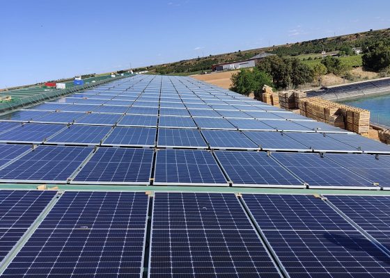 Paneles solares de TJ